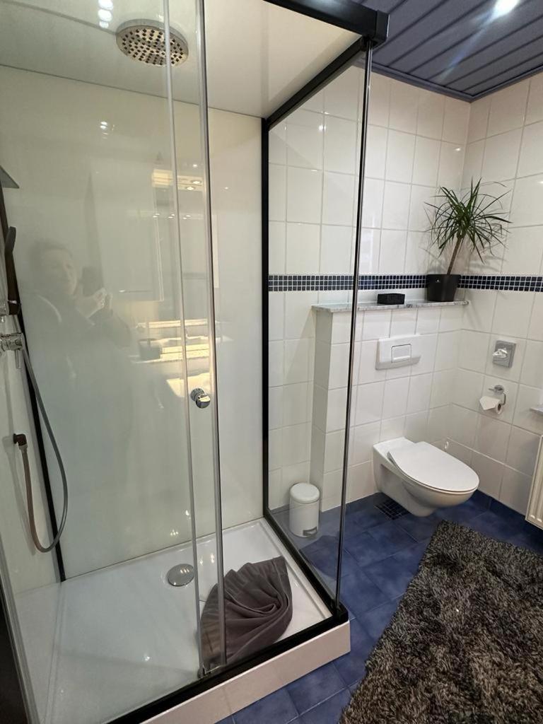 Christels Ferienwohnung 2 In Thale Mit Ueberdachter Terrasse, Kueche Mit Tv & Geschirrspueler Eksteriør bilde