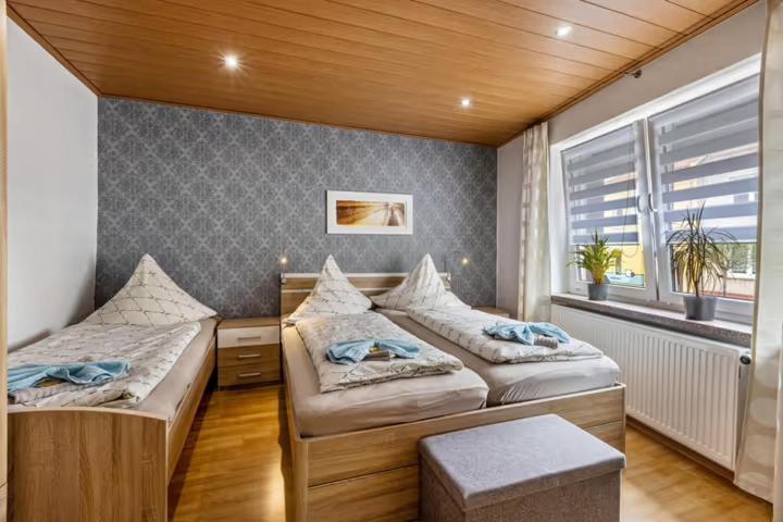 Christels Ferienwohnung 2 In Thale Mit Ueberdachter Terrasse, Kueche Mit Tv & Geschirrspueler Eksteriør bilde